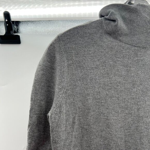 Liz Claiborne Women's Mock Neck Short Sleeve Sweater Gray Size Medium - Picture 2 of 8